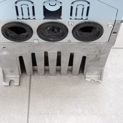 Vacon NXS00615A2H1SSSA1A3000000 Power Unit PA006152H1SSS Halterung gebrochen - Maranos.de