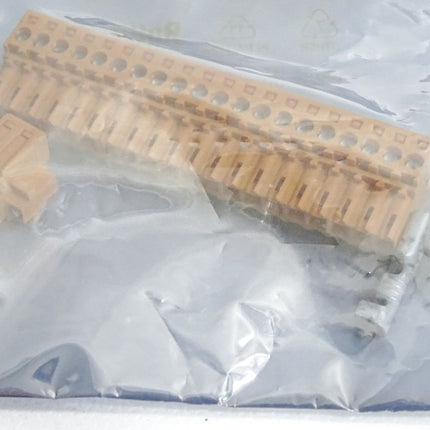 Precitec Stecker P8010-900-00001 49339 ZE EG 8010 STS / Neu OVP - Maranos.de