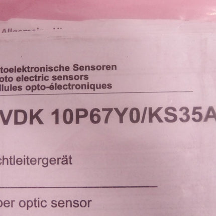 Baumer Electric Lichtleitergerät FVDK 10P67Y0/KS35A / Neu OVP