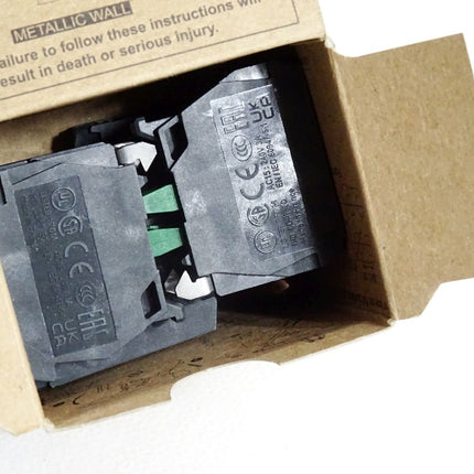 Schneider Electric ZBE101 Hilfsschalter / Inhalt:5 Stück / Neu OVP