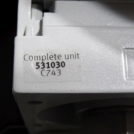 Festo 531030 Wartungseinheit + 688542 SDE1-D10-G2-MS-L-P1-M8 / Neuwertig - Maranos.de