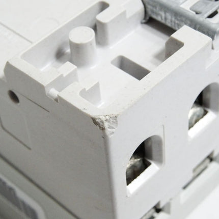 Siemens FI Schalter 5SM3621-4KK14 SIQUENCE RCCB 16A - Gehäuse leicht beschädigt - Maranos.de