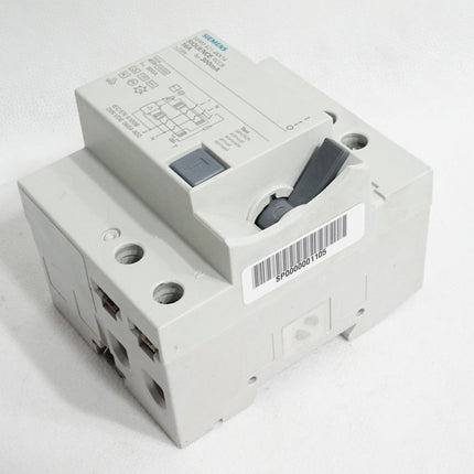 Siemens FI Schalter 5SM3621-4KK14 SIQUENCE RCCB 16A - Gehäuse beschädigt - Maranos.de