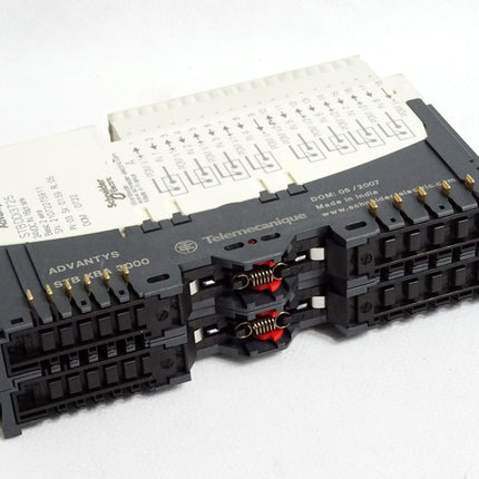 Schneider Electric Telemecanique Advantys Digital Input STBDDI3725 + STBXBA3000 - Maranos.de