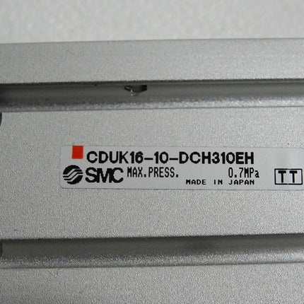 SMC CDUK16-10-DCH310EH Kompaktzylinder - Maranos.de