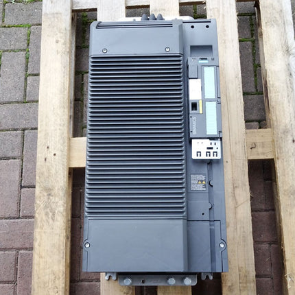 Siemens Sinamics PM240-2 6SL3210-1PE31-5AL0 75kW + 6SL3244-0BB12-1BA1 Neuwertig