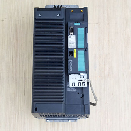 Siemens Sinamics PM240-2 6SL3210-1PE24-5AL0 22kW + 6SL3244-0BB12-1BA1 Neuwertig
