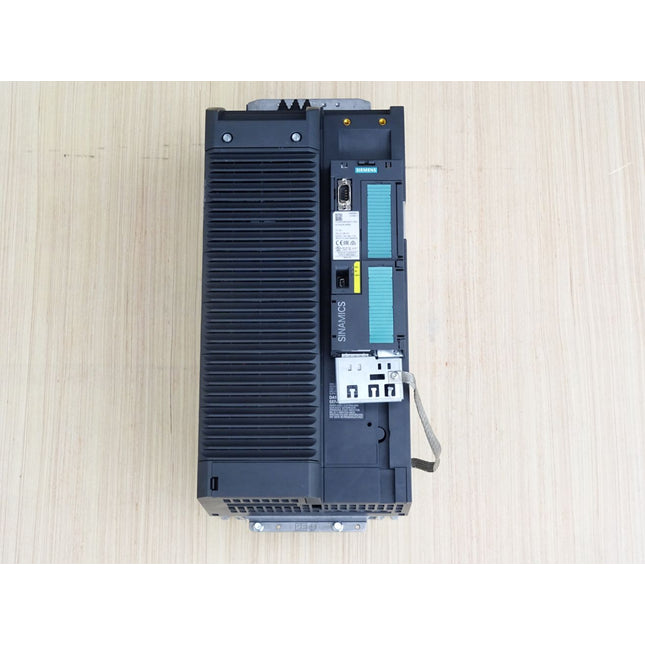 Siemens Sinamics PM240-2 6SL3210-1PE24-5AL0 22kW + 6SL3244-0BB12-1BA1 Neuwertig