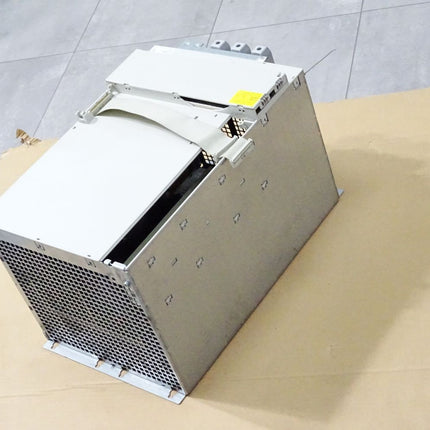 Siemens Simodrive LT-Modul INT.200A 6SN1123-1AA01-0FA1 - Abdeckung beschädigt
