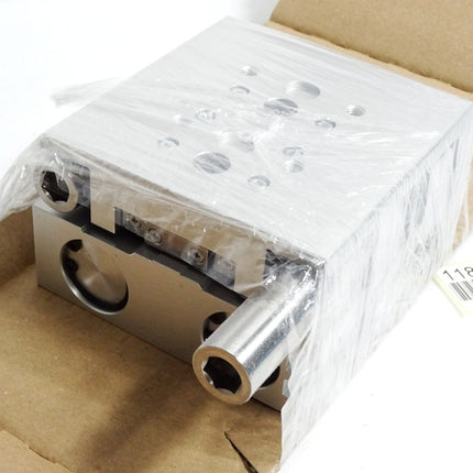 Festo Mini-Schlitten DGST-25-20-PA 8085150 / Neu OVP - Maranos.de