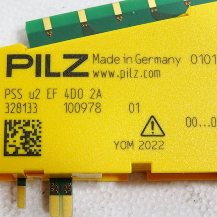 Pilz 328133 PSS u2 EF 4DO 2A Elektronikmodul / Neuwertig - Maranos.de