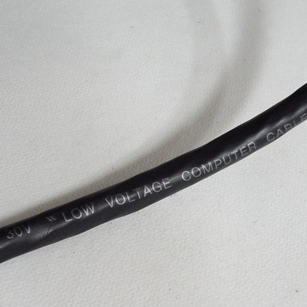 Schneider Electric Low Voltage Computer Cable 80° 30V 140XCA71703