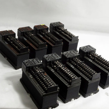 Mitsubishi Melsec Set 4x AX81C + 2x AY81C + AY13C + AX80Y10C - Defekt