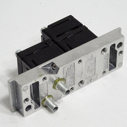Festo Verstärkerbaustein 7425 VK-R-M5 / Neu OVP