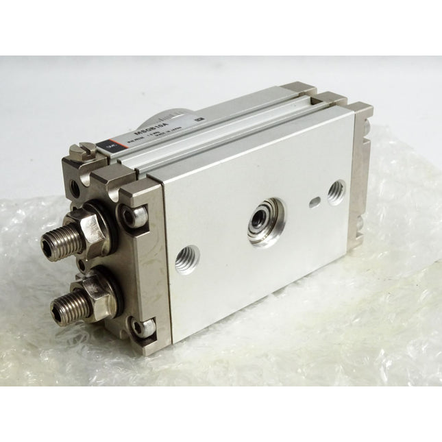 SMC Schwenktisch MSQB10A / Neu