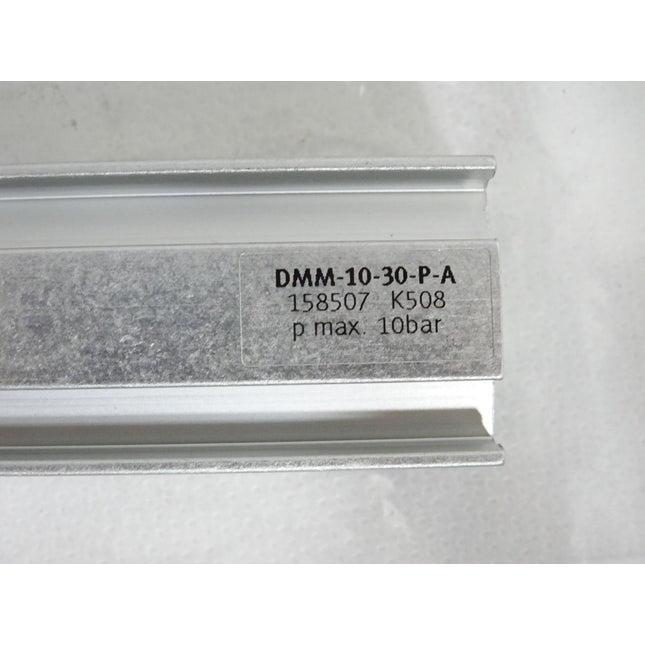 Festo 158507 DMM-10-30-P-A Kompaktzylinder / Neu OVP