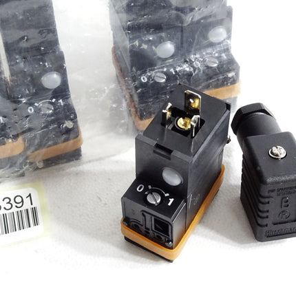 SMC Ventil SF4-5YZB-50 / Inhalt:5 Stück / Neu OVP - Maranos.de