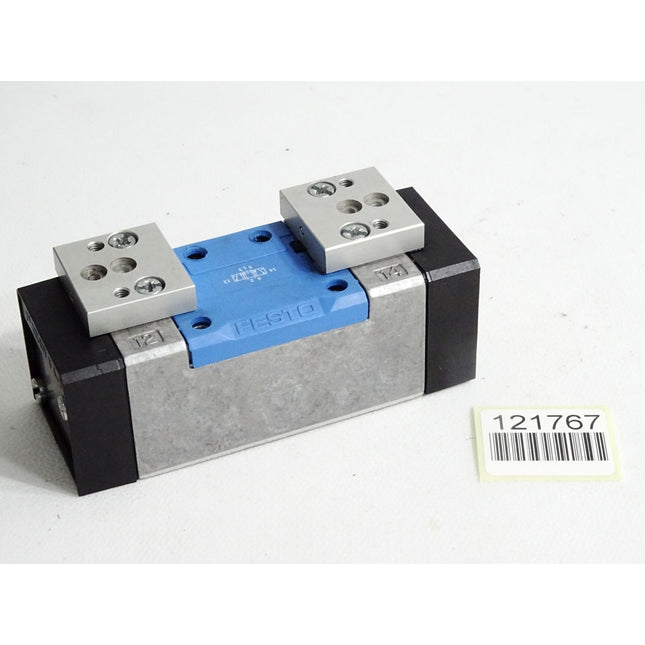 Festo Magnetventil 43333 LMD-5/3E-D-1- C / Unbenutzt mit Lagerspuren