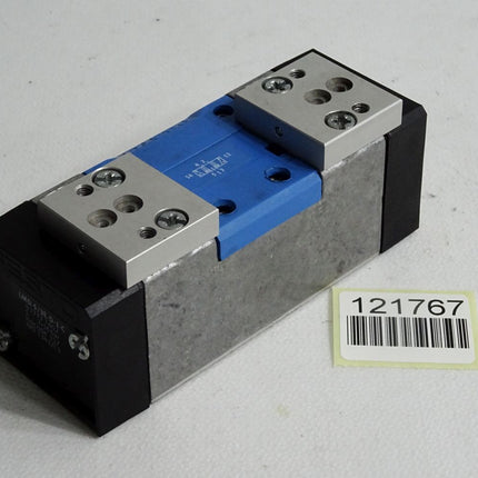 Festo Magnetventil 43333 LMD-5/3E-D-1- C / Unbenutzt mit Lagerspuren