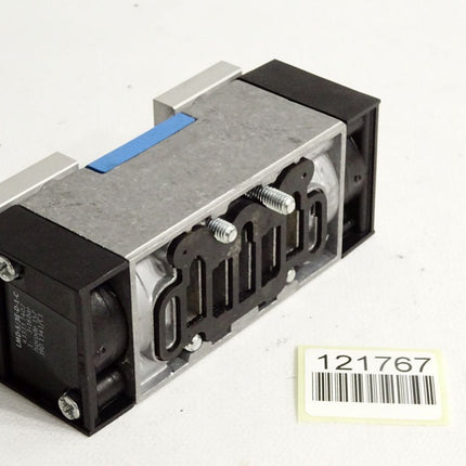 Festo Magnetventil 43333 LMD-5/3E-D-1- C / Unbenutzt mit Lagerspuren