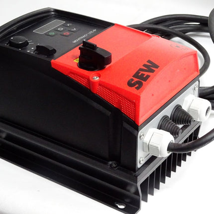 SEW Eurodrive MCLTEB0004-2B1-1-40 18276253 / Neuwertig - Maranos.de