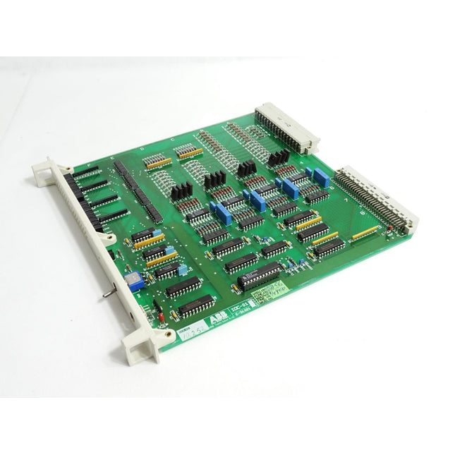 ABB Trallfa Robot IOC-01 E-31021 E/A-Karte - Maranos.de