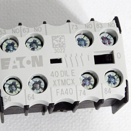 Eaton 40 DIL E XTMCX Hilfsschalterblock  / Neu - Maranos.de