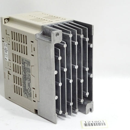 Omron Yaskawa Varispeed v7 CIMR-V7AZB0P4 0.55kW