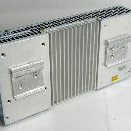 Siemens Microbox PC IPC427C 6ES7675-1DK30-0AA0 6ES7 675-1DK30-0AA0