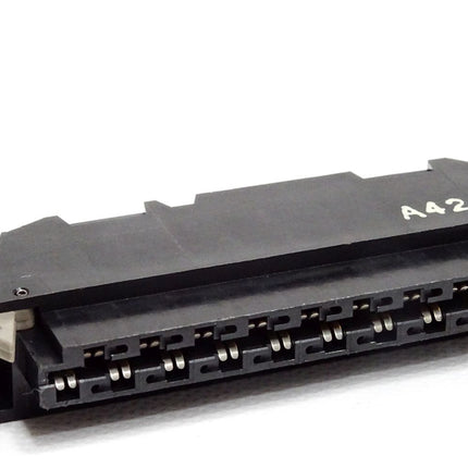 Omron Connector Stecker XW7Z