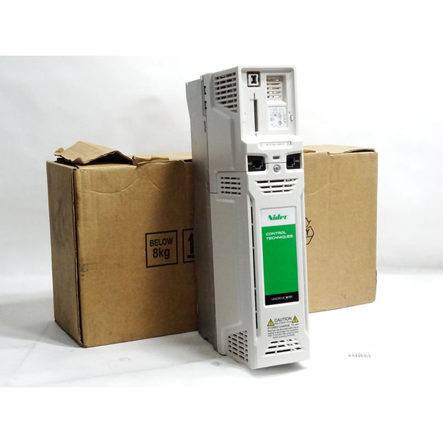 Nidec Control Techniques Unidrive M701 2.2/3.0kW M701-034-00062-A  / Neuwertig