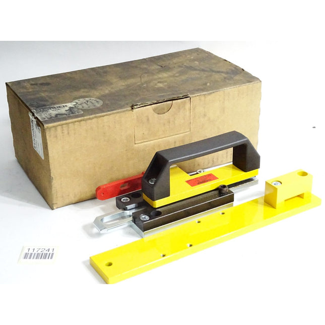 Euchner Riegel NZ-C 057735 für Sicherheitsschalter NZ.VZ und NZ.VZ.VS / Neu OVP