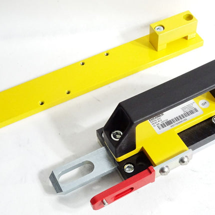 Euchner Riegel NZ-A 057734 für Sicherheitsschalter NZ.VZ und NZ.VZ.VS / Neu OVP