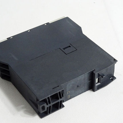 Siemens Zeitrelais 7PU4320-2BN20 0.5s-100h - Maranos.de