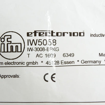 Ifm Electronic IW5058 IW-3008-BPKG Induktiver Sensor / Neu OVP - Maranos.de