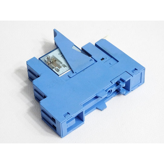 Finder Relais 44.52.9.024.0000 24VDC 6A 250VAC + Sockel 95.95.1 - Maranos.de