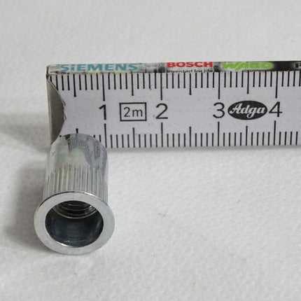 Würth Einnietmutter Flachkopf Schafträndelung M8 09482008 / 100 Stück - Maranos.de