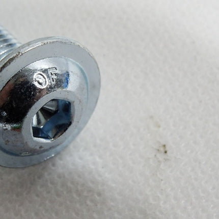 Würth Schrauben abgeflachtem Halbrundkopf Bund 010.9 M10x30 0060001030 /97 Stück - Maranos.de