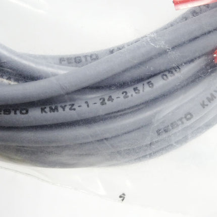 Festo Steckdosenleitung 30447 KMYZ-1-24-5 KMYZ-1-24-2,5/5 / Neu OVP