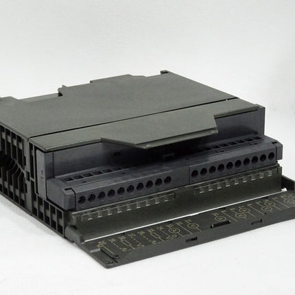 Siemens S7-300 SM334 6ES7334-0CE01-0AA0 6ES7 334-0CE01-0AA0