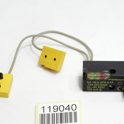 Turck Induktiver Sensor Ni2-Q6,5-AP6-0,13-FS4.4X3/S304 1650054 - Maranos.de