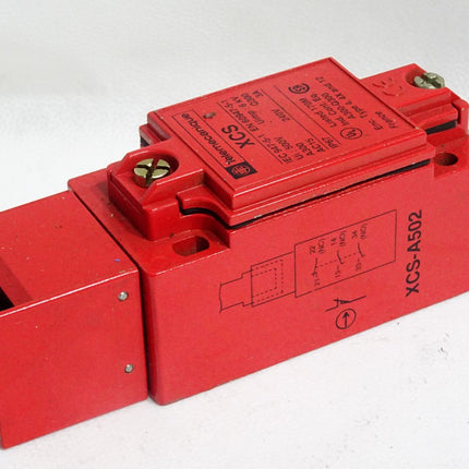 Telemecanique Sicherheitsverriegelungsschalter XCS XCS-A502 / Unbenutzt - Maranos.de