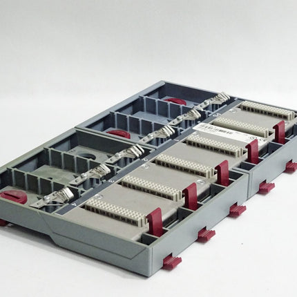 B&R 3BP155.4 Rev.C0 2005 Rückwandmodul 6 Steckplätze - Maranos.de