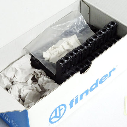 Finder Sockel 95.05.0 / Inhalt:6 Stück / Neu OVP