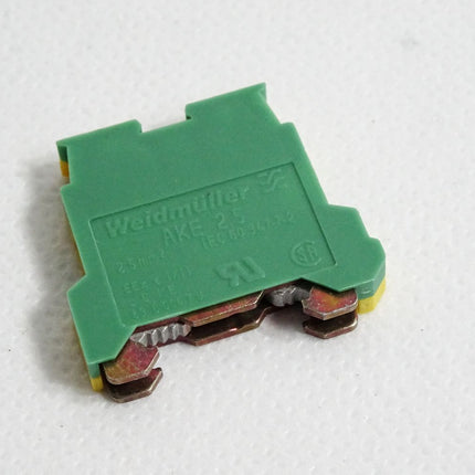 Weidmüller 1303360000 AKE2.5 Erdungsklemme / Inhalt:100 Stück / Neu OVP