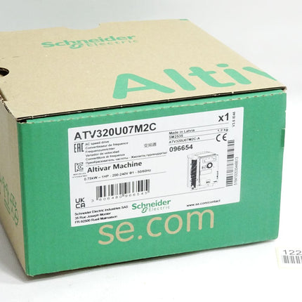 Schneider Electric Altivar Machine 0.75kW ATV320U07M2C 0.75kW / Neu OVP