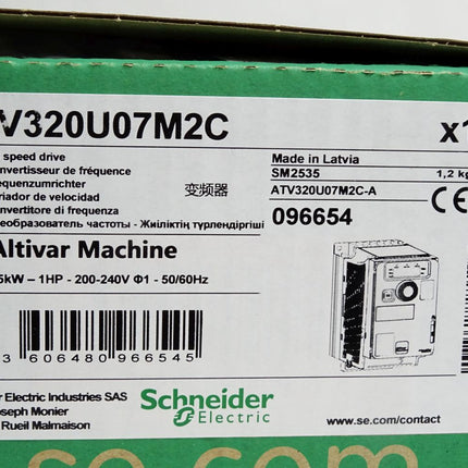 Schneider Electric Altivar Machine 0.75kW ATV320U07M2C 0.75kW / Neu OVP