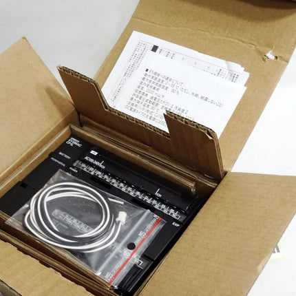 Omron Programmable Controller CP1L-M30DR-A / Neu OVP