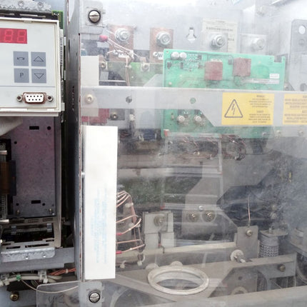 Siemens Simovert Frequenzumrichter 6SE7032-6EG60-Z G91