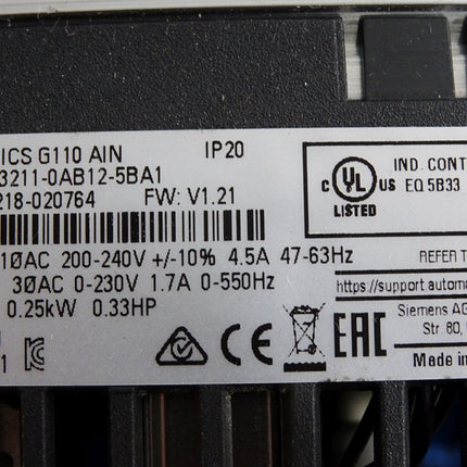 Siemens Sinamics G110-CPM110 AC-Drive 6SL3211-0AB12-5BA1 0.25kW mit Panel - Maranos.de